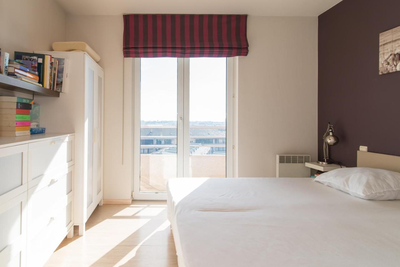 Apartment Zongericht Met Zicht Op De Jachthaven Ostend